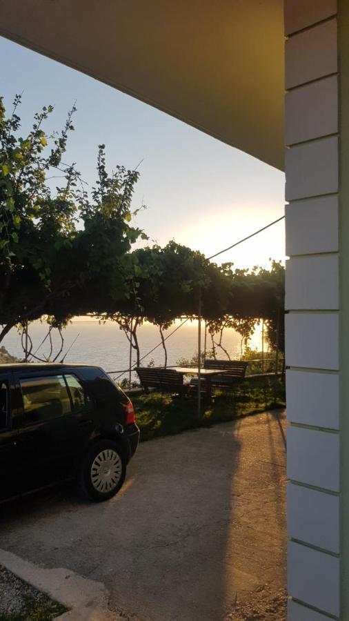 Vila Orizzonte Blue Sarandë エクステリア 写真